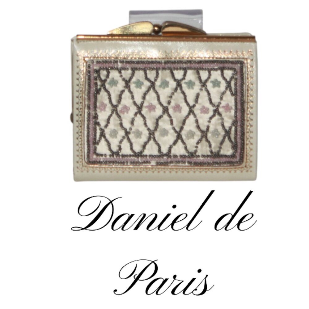 Vintage Daniel de Paris Beaded Wallet